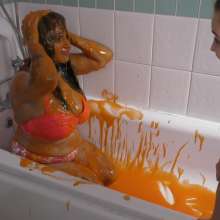 TheGungeZone: Kaylee's Messy Bet
