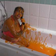 TheGungeZone: Kaylee's Messy Bet
