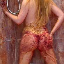Big_Tits_Gunge: Lauren's Cake Messy Sitting... Ass Out and Thong Dropping