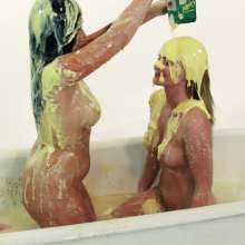 GirlsGetGunged: 