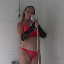 Wamtastic Jessica: Natasha Strips from Pink to Pink