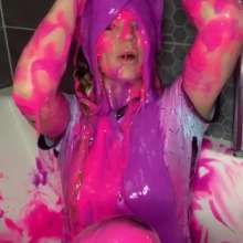 TheGungeZone: Roxi's Messy Football Forfeit