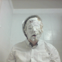 Lucullus: Self pies Gifs