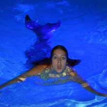 FunFilled Photography: Christina puts on a mermaid tail and swims in the pool!