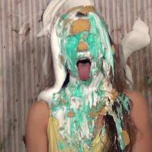 Anglefan: Messy Amy (2 parts)