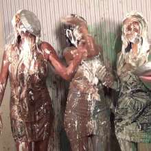 Anglefan: 3 very slimed hotties!