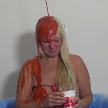 Big_Tits_Gunge: Vicky's Lunch Time Break Gunking...  Nasty Savory Sauces!