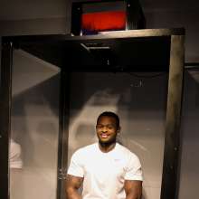 jay852uk: Dancer and pt Dante pays a visit to the Great British Gunge Tank