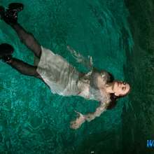 wet.look.me: Wetlook girl in dress and Girl in Stockings and High Heels| Wetlook.biz
