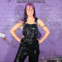 DungeonMasterOne: Saturaton Hall: Lady Jennifer's barefoot syrupy dungarees!