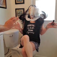 The Man and The Wife: Initial Hits N' Splats (pics)