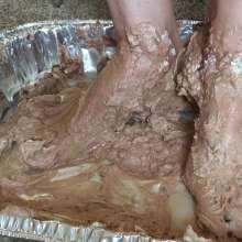 miss_ariel: Ariel's Feet Get Messy in Caramel Cream Pie