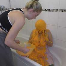 TheGungeZone: Dolly Tricked into a Gunging