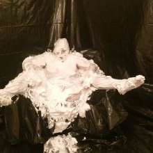Messaroundman: Foam Throne