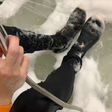 Wet Live Team: He Completely Soaked His Sports Outfit Playing with Foam