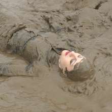 DungeonMasterOne: Leather Jeans Mudbath