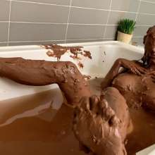 Messygirl: New Messygirl Download: Horror WAM with Zoey