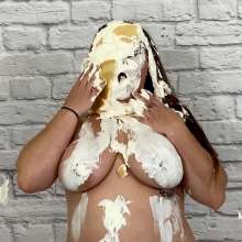 Messygirl: Two New Messygirl Downloads featuring Leanna and Brittany