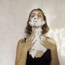 Top Messy Girls: Pretty Girl and Big Pie