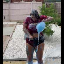 TheGungeZone: Rara's Messy Football Forfeit