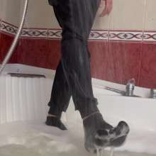 Wet Live Team: Ruslan Hid under a Layer of Foam, a Lot of Shampoo!