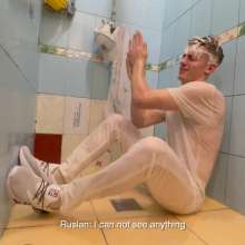 Wet Live Team: Ruslan Incredible Underwater Pool Adventures White Outfit