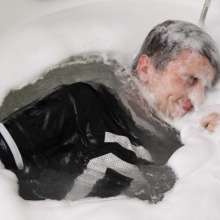 Wet Live Team: Ruslan Was Completely Covered in Foam!  Hot Topless