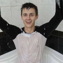 Wet Live Team: Ruslan Was Completely Covered in Foam!  Hot Topless