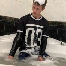 Wet Live Team: Ruslan Was Completely Covered in Foam!  Hot Topless