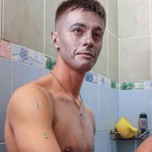 Wet Live Team: Silver Paint on the Body Suits Ruslan, Guys Had Fun Topless
