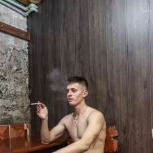 Wet Live Team: Silver Paint on the Body Suits Ruslan, Guys Had Fun Topless