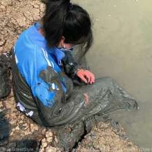 RSSRuinStreetStyle: Smfk Tracksuit Ruins in Smelly Mud