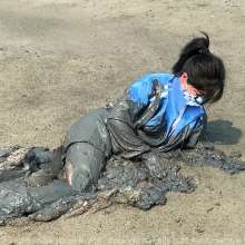 RSSRuinStreetStyle: Smfk Tracksuit Ruins in Smelly Mud