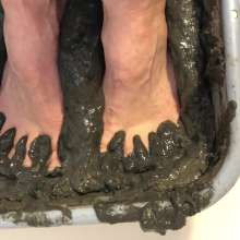 miss_ariel: Ariel Squishing and Squelching in the Nasty Mud (4K)