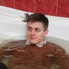 Wet Live Team: Topless Guys, Shampoo and Wet Clothes Destruction!
