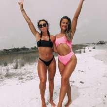 FunFilled Photography: Pick the bikini for Mallory's shoot this week!