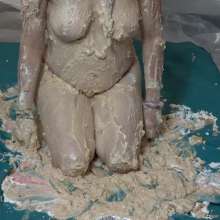 Beantwn: Pied in Pretty Pink Panties