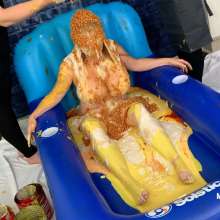 Messygirl: 