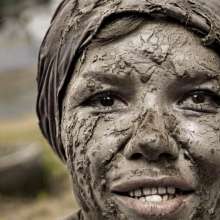 shinyrainwear: AI is getting better: mess, rainwear, mud...
