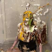 dormant: Messy Xmas!  New Video "Aimme Pied and Slimed"