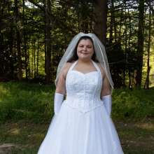 JD and Messy Andi: A Sploshing Wedding!