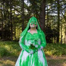 JD and Messy Andi: A Sploshing Wedding!