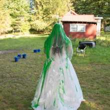 JD and Messy Andi: A Sploshing Wedding!