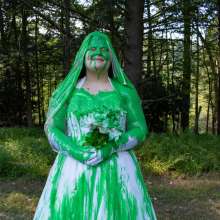 JD and Messy Andi: A Sploshing Wedding!