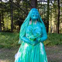 JD and Messy Andi: A Sploshing Wedding!