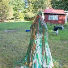 JD and Messy Andi: A Sploshing Wedding!