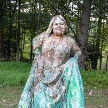 JD and Messy Andi: A Sploshing Wedding!