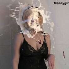Messygirl: 