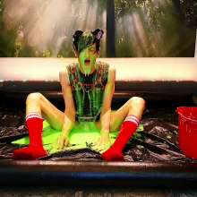 EmoGuyGunge: Emo Catboi at 'Club Slime' (with Ass Stretching)