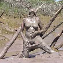 FOXY: Final video Vika mud mud mud...